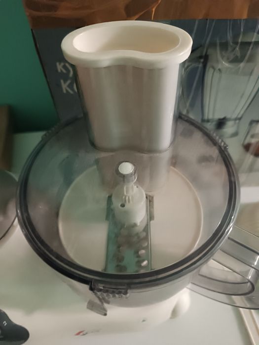 Блендер кухонный комбайн