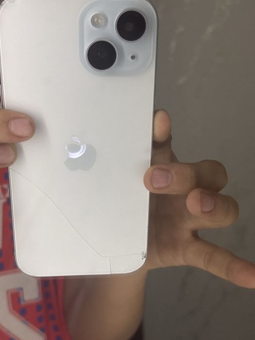 Айфон 15 не был ремонте