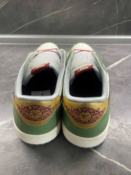 Обувки Air Jordan 1 Retro OG Low Year of the Dragon