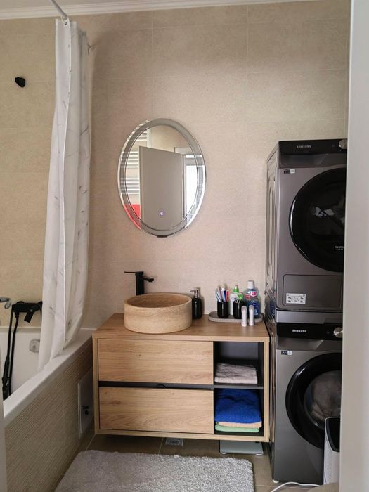Apartament spațios 3 camere + Logie + Zonă pavată & Spațiu verde | Cartierul Arhitecților, Calea Cisnădiei