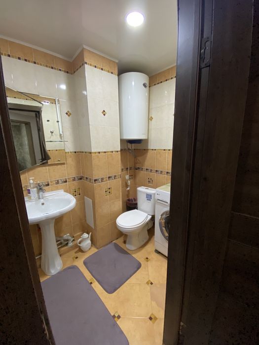 Сдается 2 комнатная квартира на левом берегу