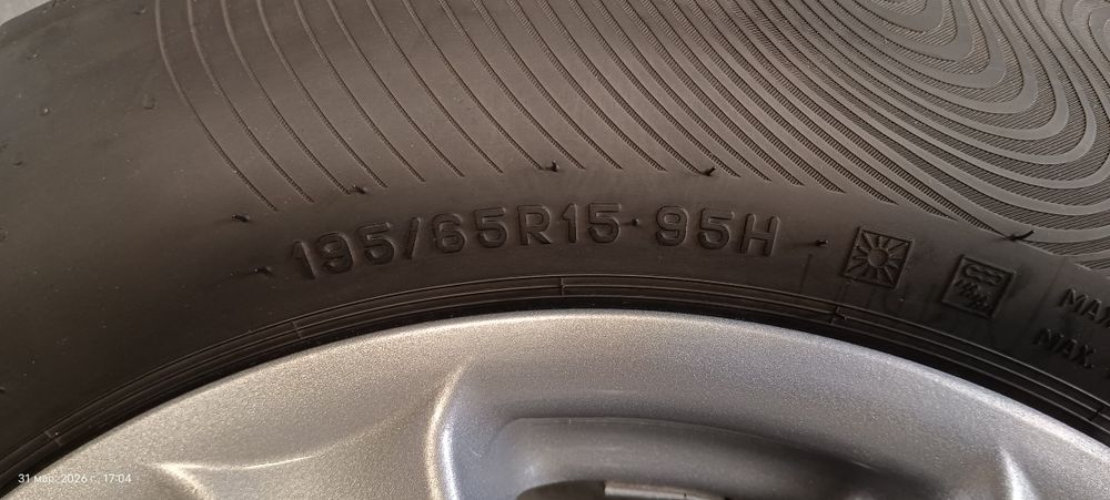 Продам шины с дисками