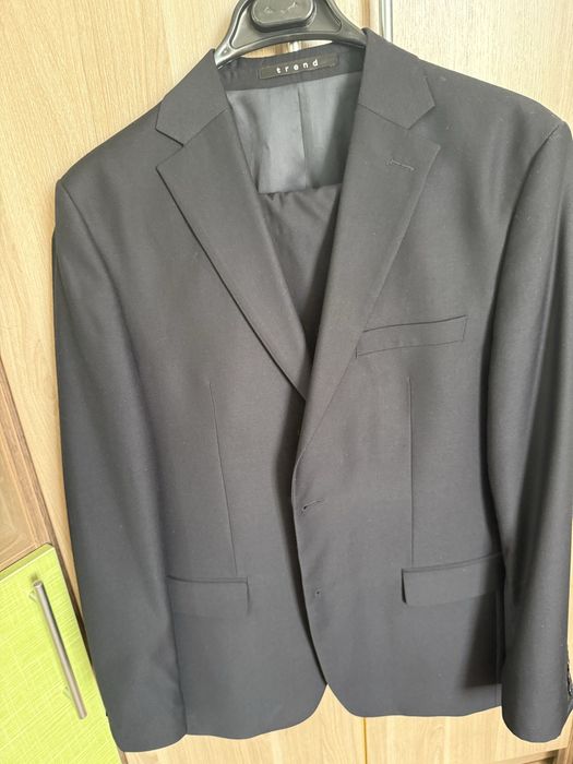 Продам школьную форму