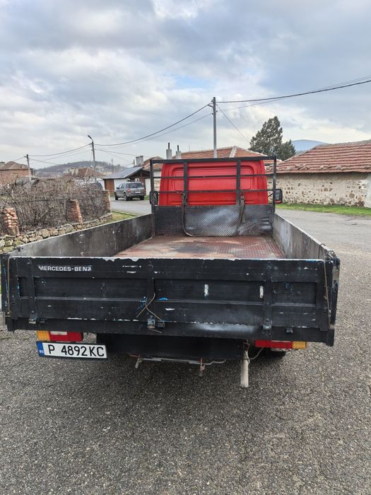 Мерцедес 308д 2.3дизел