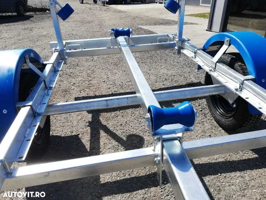 Peridoc barca Neptun NAVI 5M 750KG