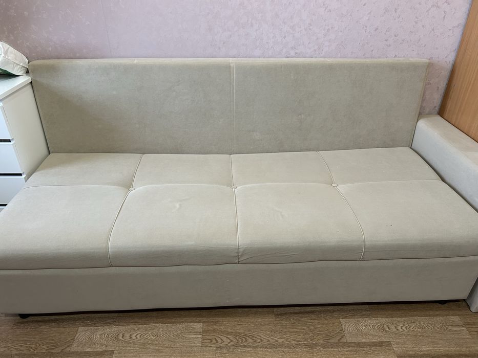 Продам диван в хорошем состоянии