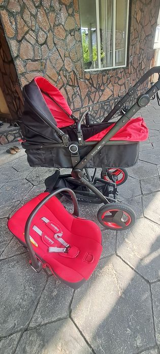 Коляска 3 в 1 .Зима лето