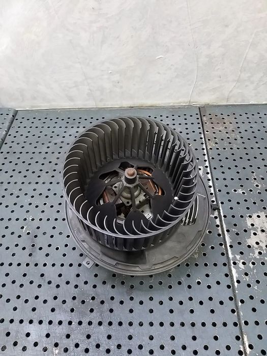 Aeroterma ventilator habitaclu bmw seria 1 e81 e87 985465s 693366307