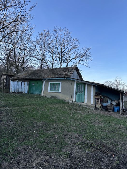 Casa de vanzare batraneasca