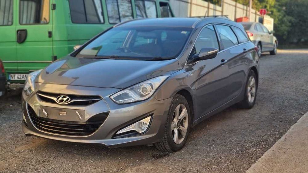 dezmembrez hyundai i40 2016 1.7crdi euro 6 active blue drive crdi 136