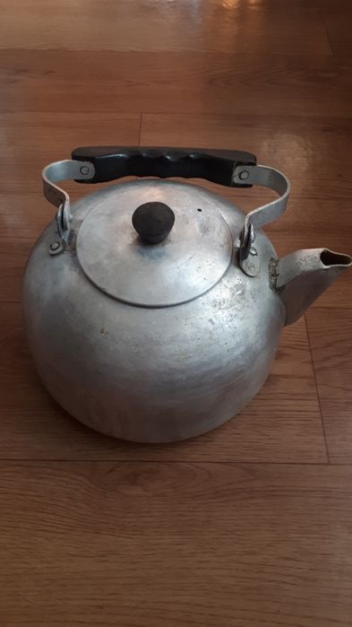 Чайник алюминиевый времен СССР