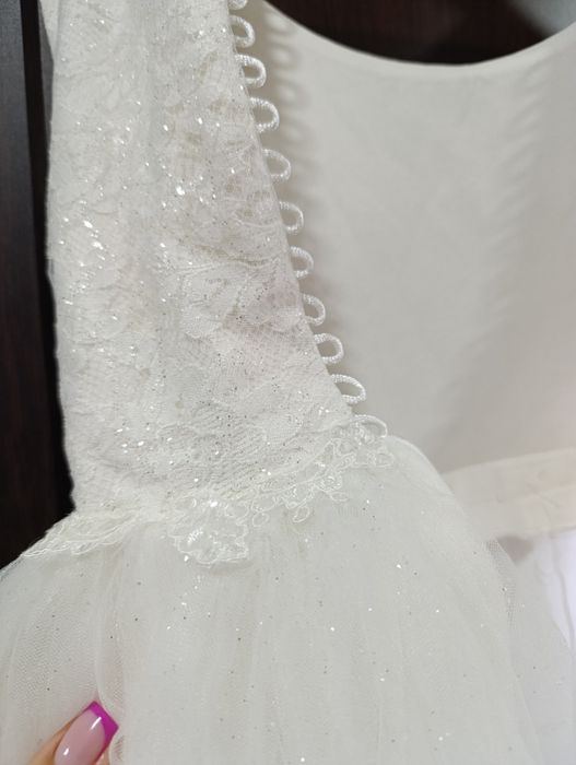 Дълга шаферска рокля