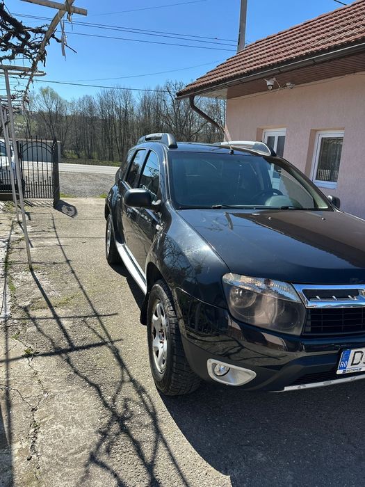 Vând Dacia Duster 1.5 dCi 4x4, an fabricație 2011