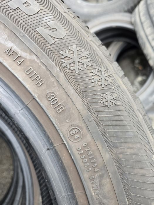 4x 235/60/18 M+S SEMPERIT Stare excelentă