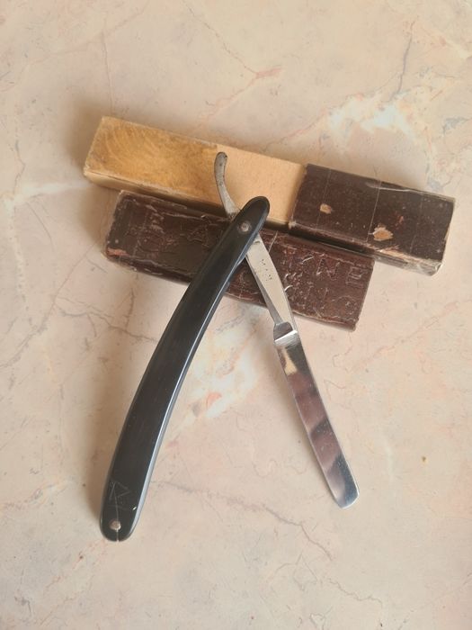 Cutit maner Corn Cerb si Brici Barbierit autentice