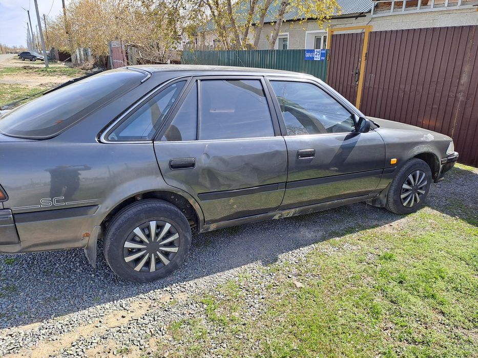 Toyota Carina II