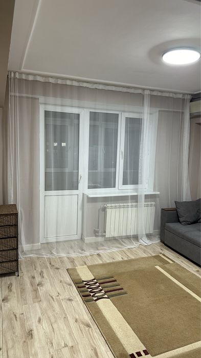 Сдам в аренду 3-х комнатную