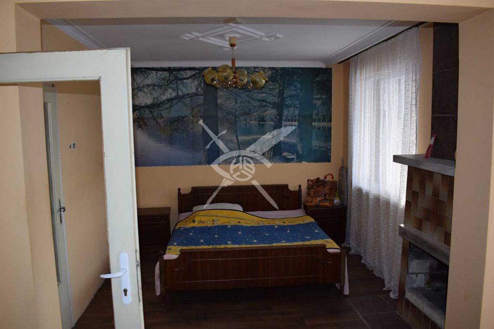 Продава се Къща в с. Владо Тричков, Област София-област - 300 кв.м за 1084 €/кв.м - Снимка #1