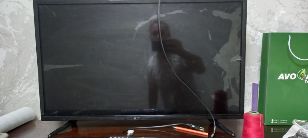 Tilvizor 2 ta LG, shvaki