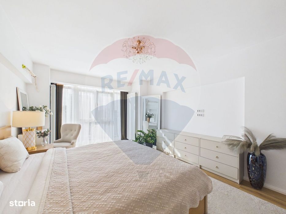 Apartament cu 3 camere de vanzare, Zona Unirii