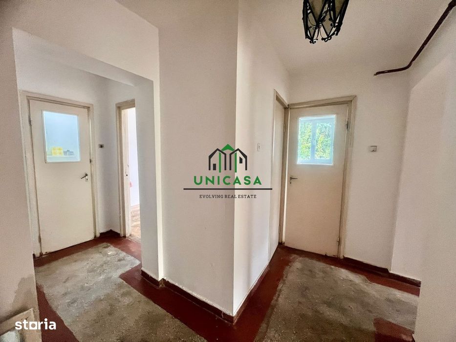 Apartament 4 camere, decomandat/Etaj 4/4 ,Zona Nord