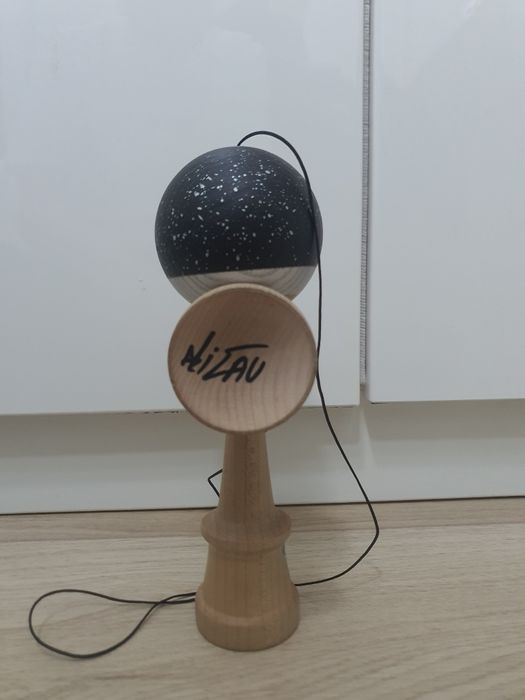 Kendama Custom (ken lambo krom,tama revo clear okendama)