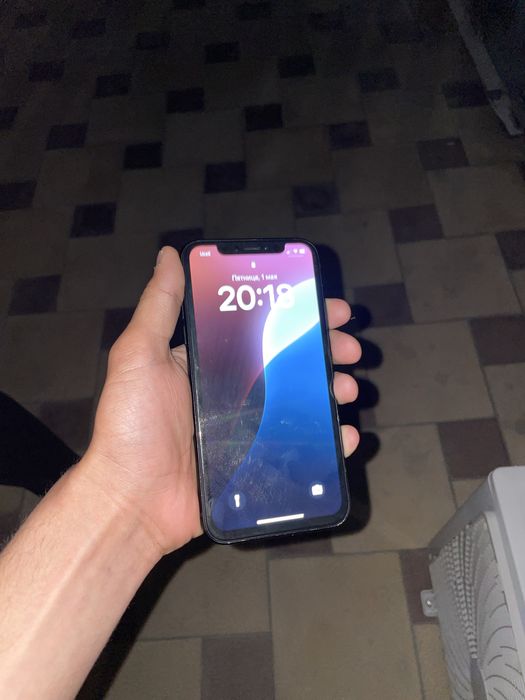 iPhone Xr 64GB ideal