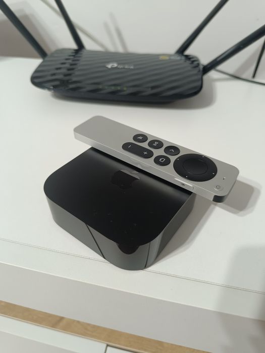 Продам Apple tv 4 k 3/128