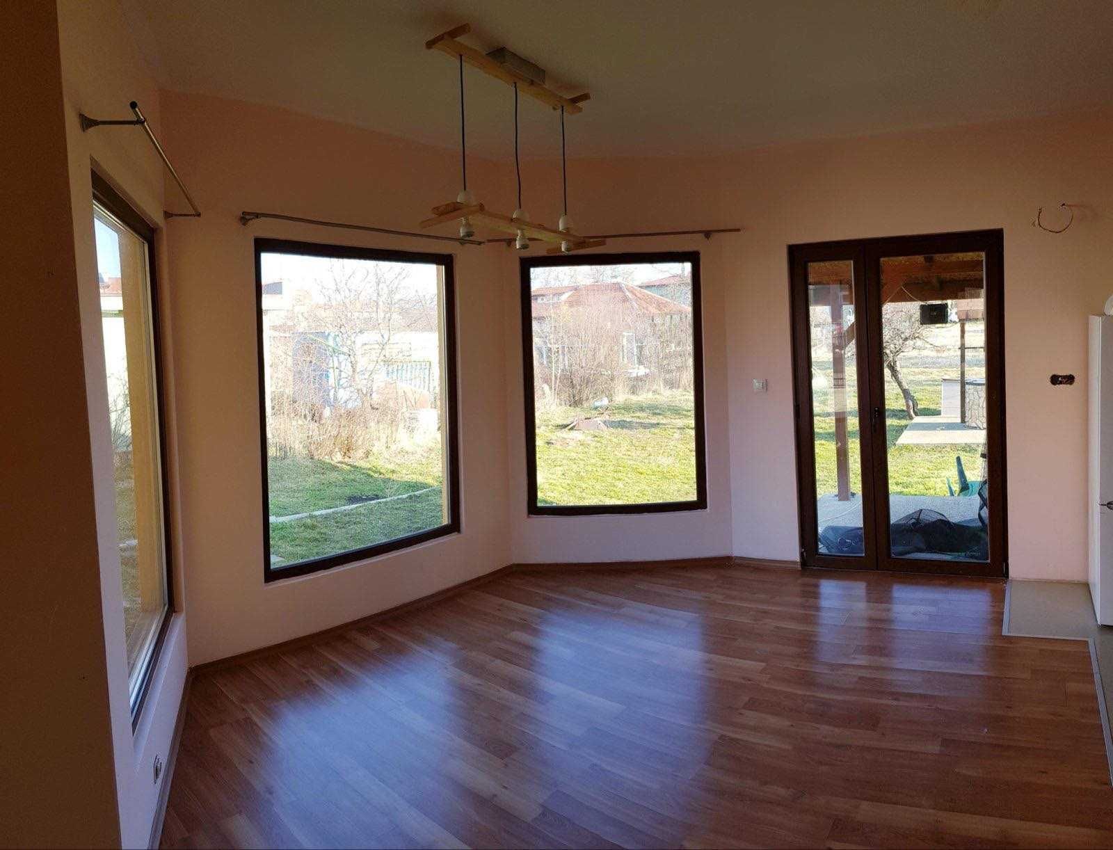 Къща в кв. Обеля 2 гр. София Обеля 2 • OLX.bg