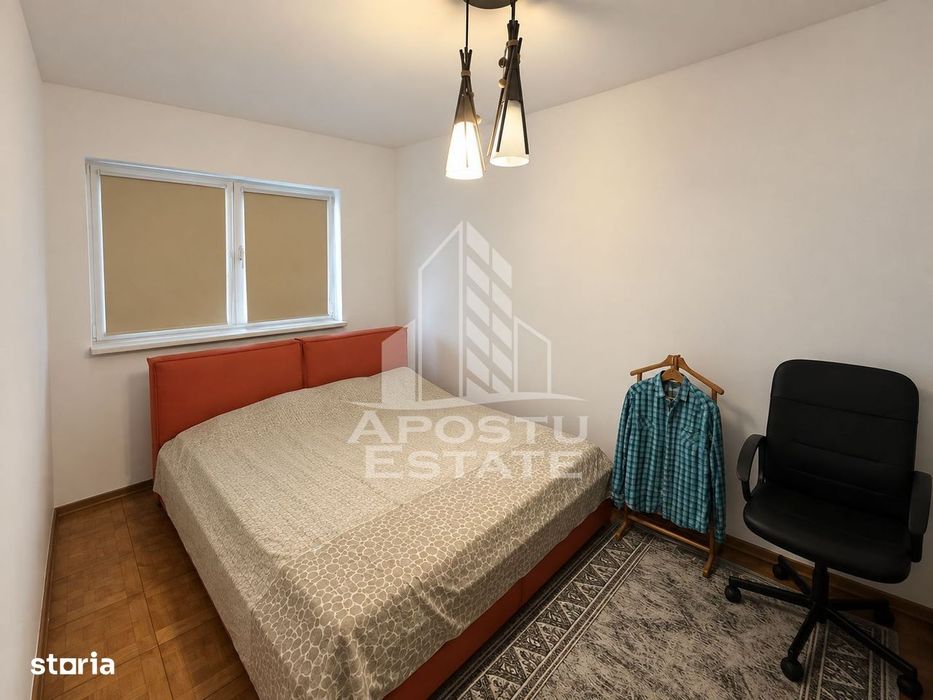 Apartament cu 3 camere,semidecomandat,centrala proprie ,zona Girocului