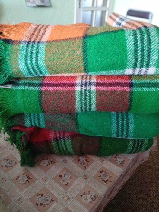 Родопски одеала и китеници