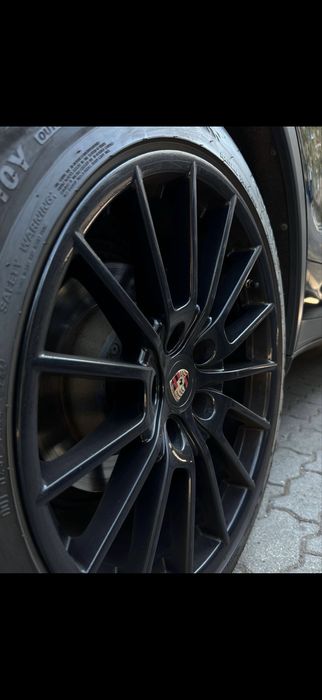 Продавам джанти за Порше Кайен/Панамера/Макан 20ки летни гуми
