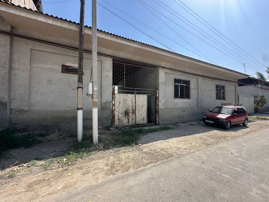 Ховли уй сотилади!