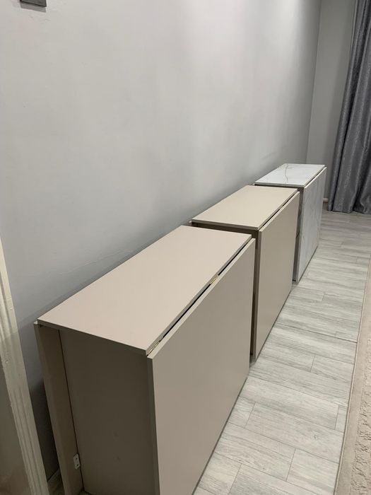 Продам стол книжка