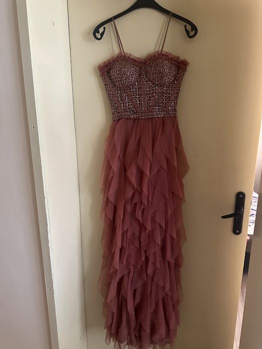 Официална бална рокля