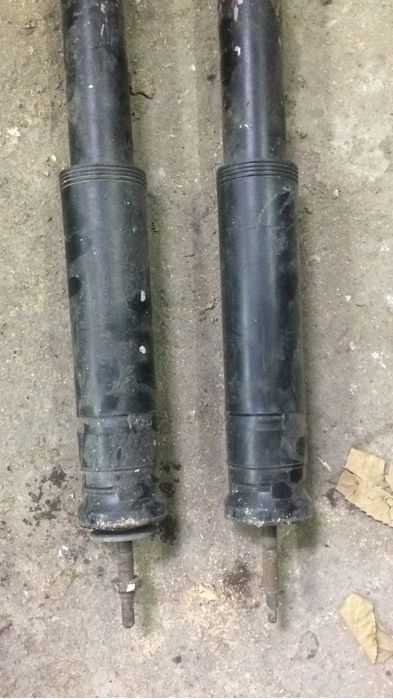 Амортизаторы на мерседес 124