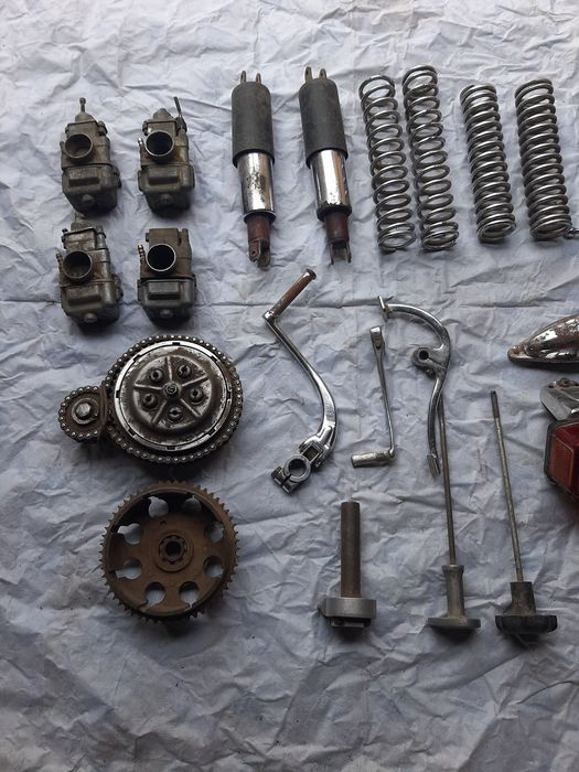 Мотозапчасти от мотоцикла