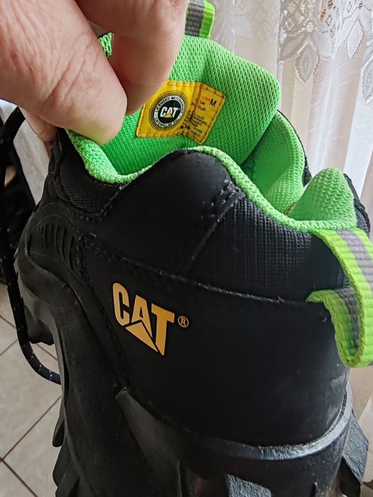 Încălțăminte de calitate profesională