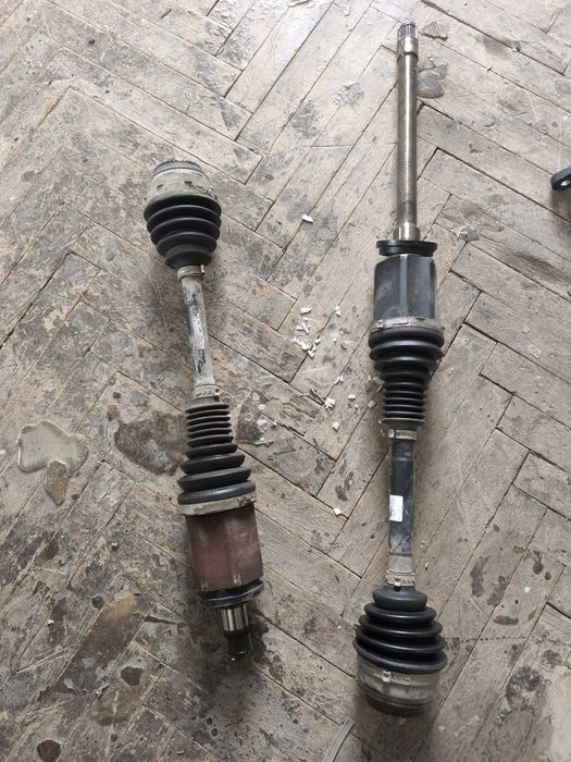 Предни полуоски BMW F10 F11 F12 F13 F06