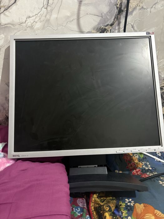 Монитор Qben на запчасти