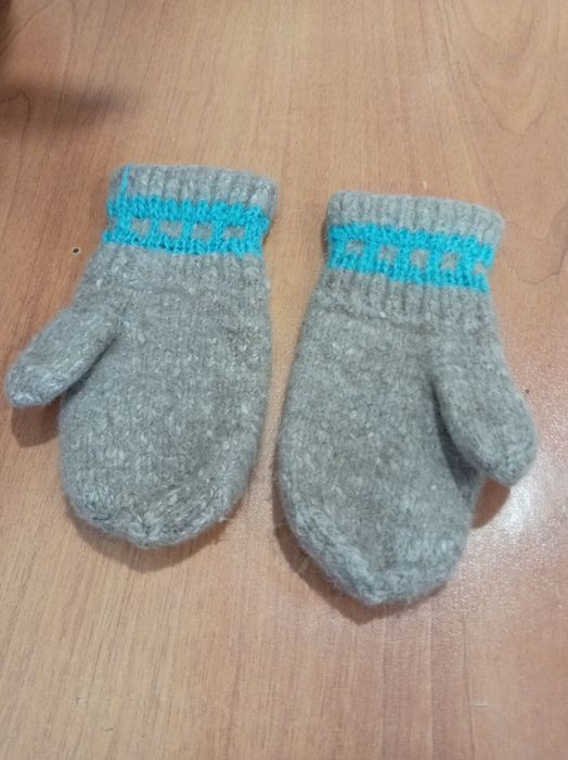 Детские варежки даром