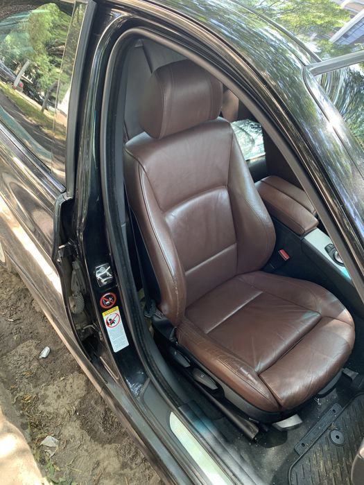 BMW 330 IX E90.
