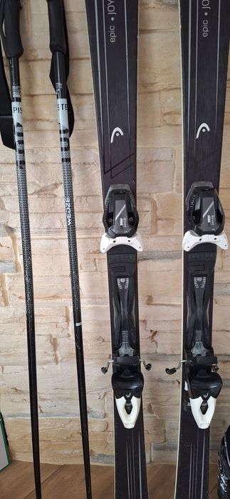 Комплект от ски, ,ски обувки и щеки + сак за обувките.