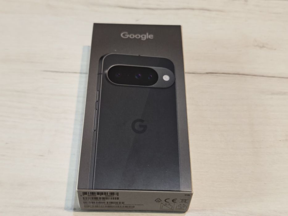 Чисто нов Google Pixel 10 5G 256 GB Obsidian 24 м гаранция