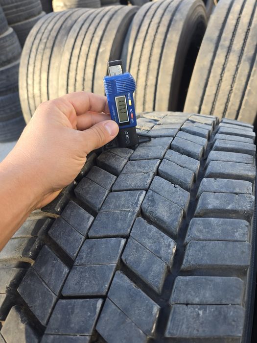 Anvelope de tractiune 275-70r22.5 Semperit