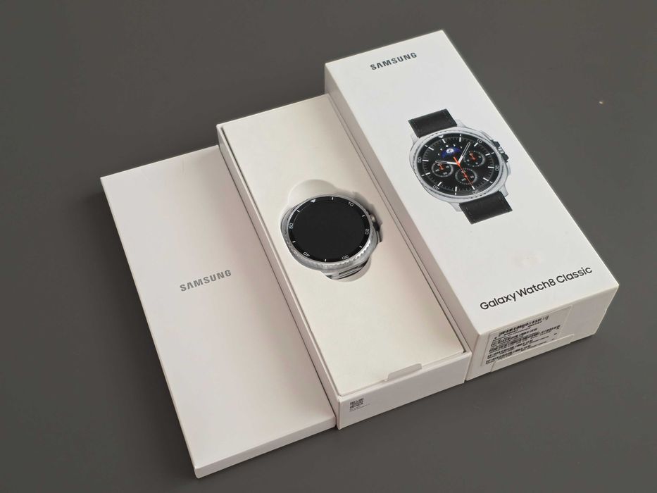 Samsung  Watch 8 Classic 46mm LTE Black, nou, factura si garantie