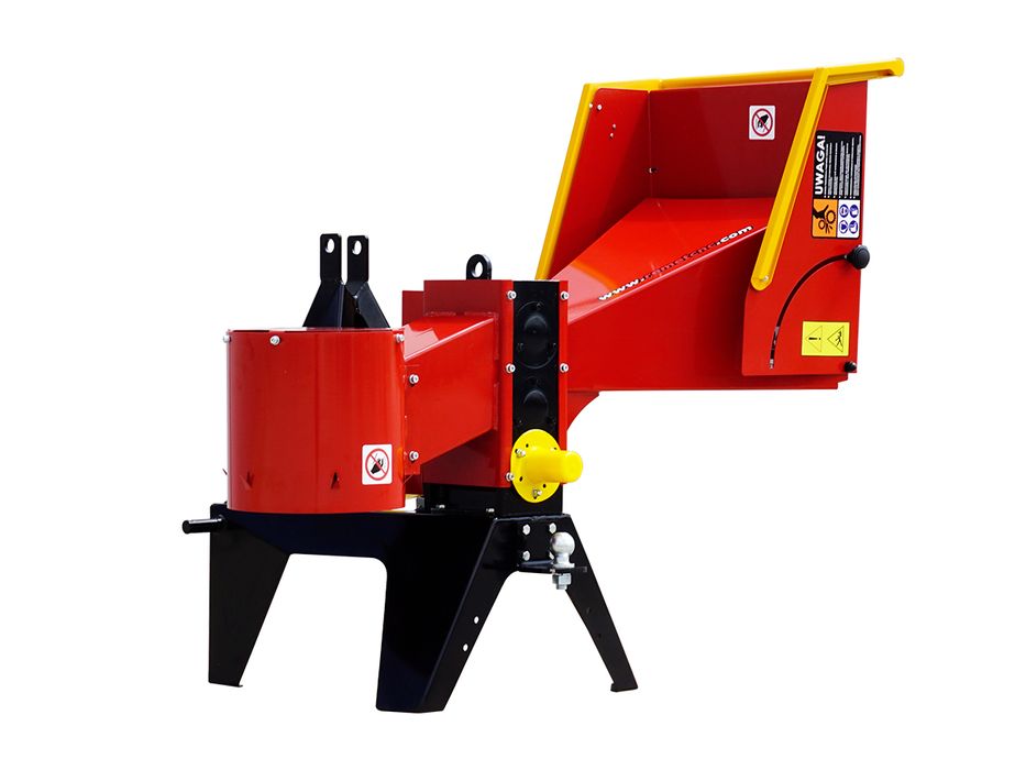 Tocător crengi la tractor  R 80