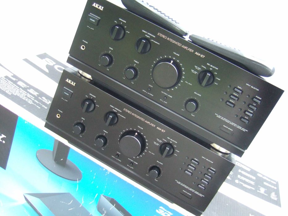 Amplificatoare Akai AM-57 [ Doua Aparate De Elita Cu telecomenzi ]