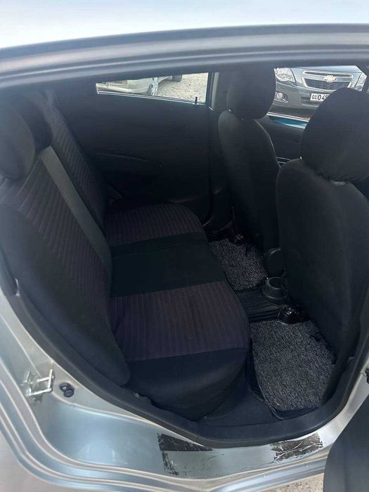 Chevrolet Spark 2016 yil 2 pozisiya
