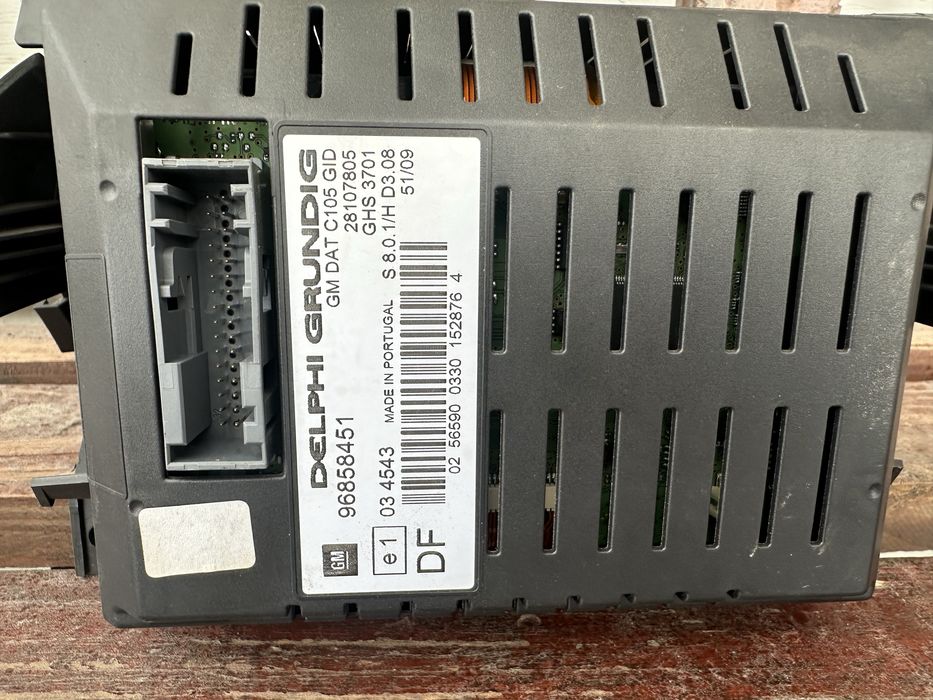 Дисплей медия за Опел Антара!